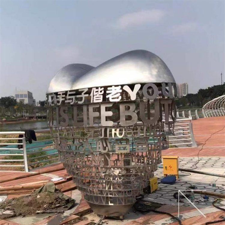 不锈钢心形雕塑 不锈钢雕塑 广场大型雕塑 园林景观抽象爱心雕塑 不锈钢镜面雕塑 (2)