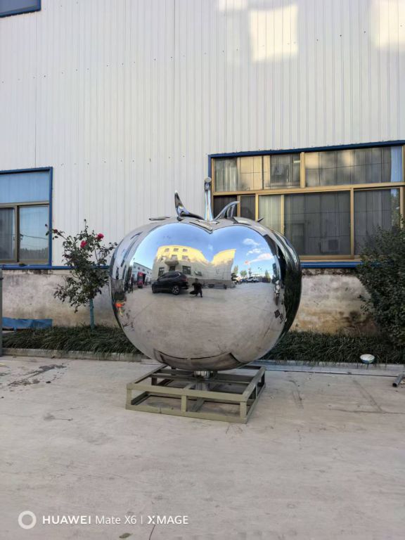 公园不锈钢镜面番茄雕塑
